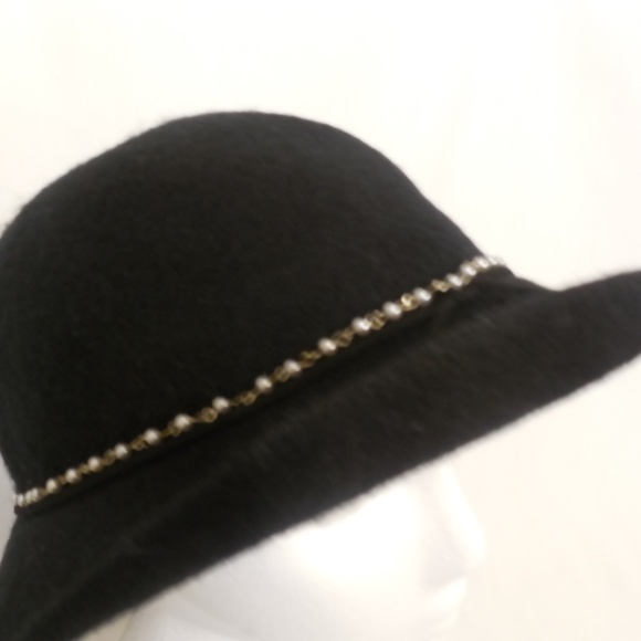 Inc International Concepts Packable Faux Pearl Cloche Hat - Picture 3 of 6